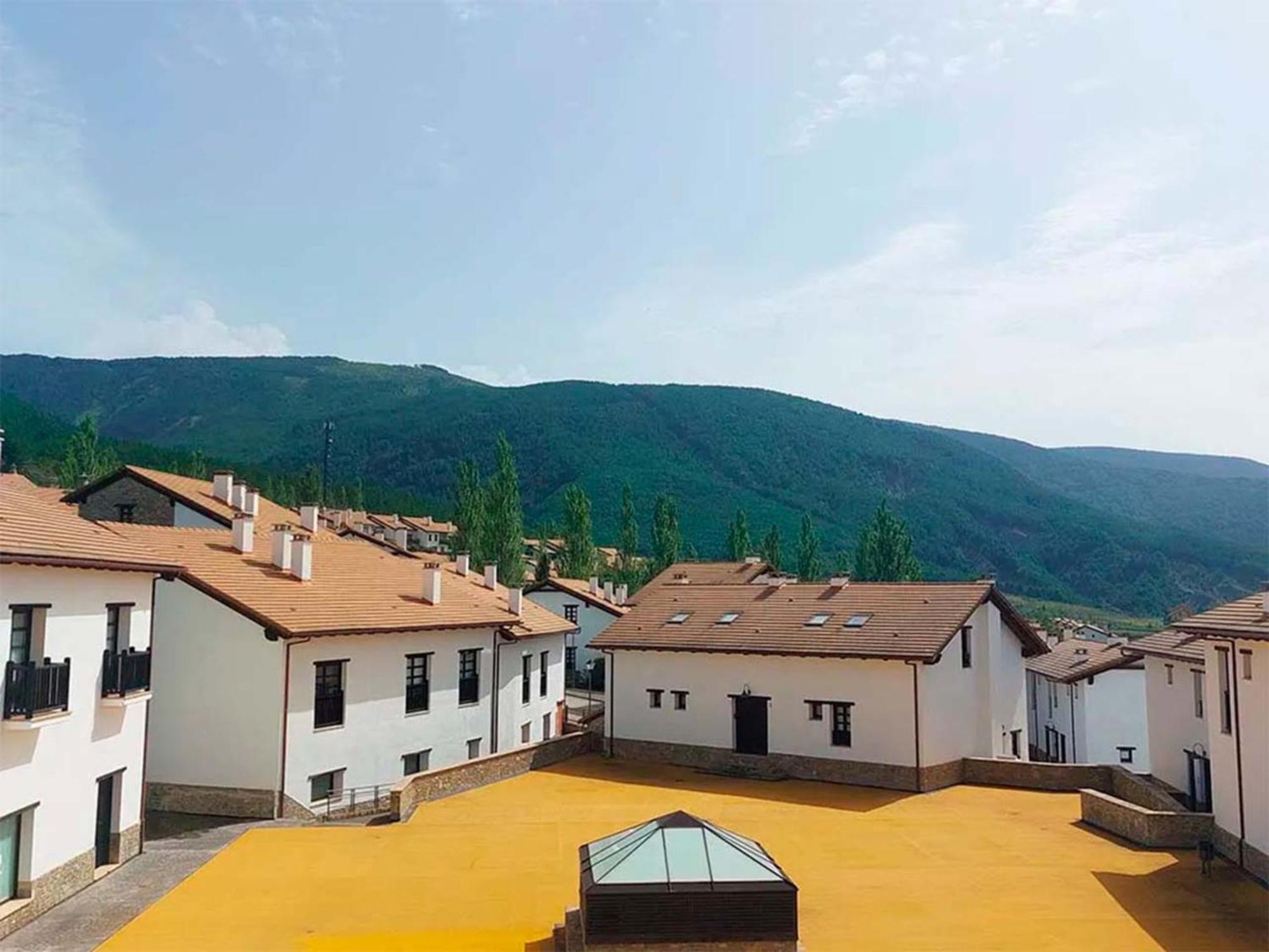 Apartamentos Jaca Badaguas 3000 Екстер'єр фото
