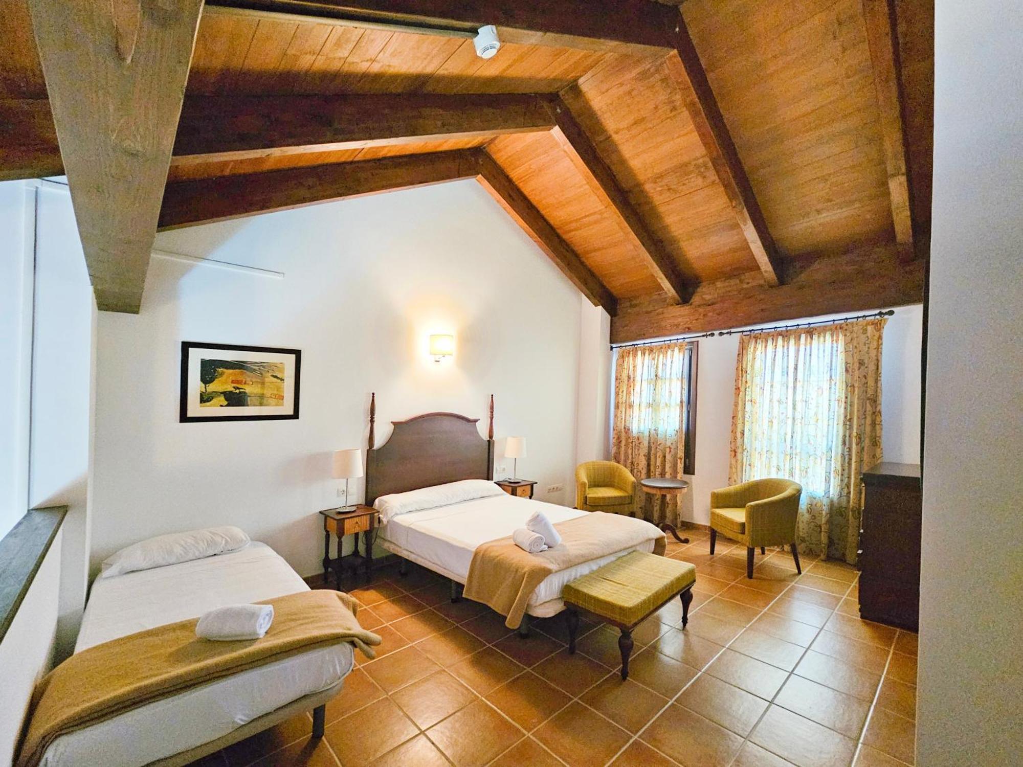Apartamentos Jaca Badaguas 3000 Екстер'єр фото